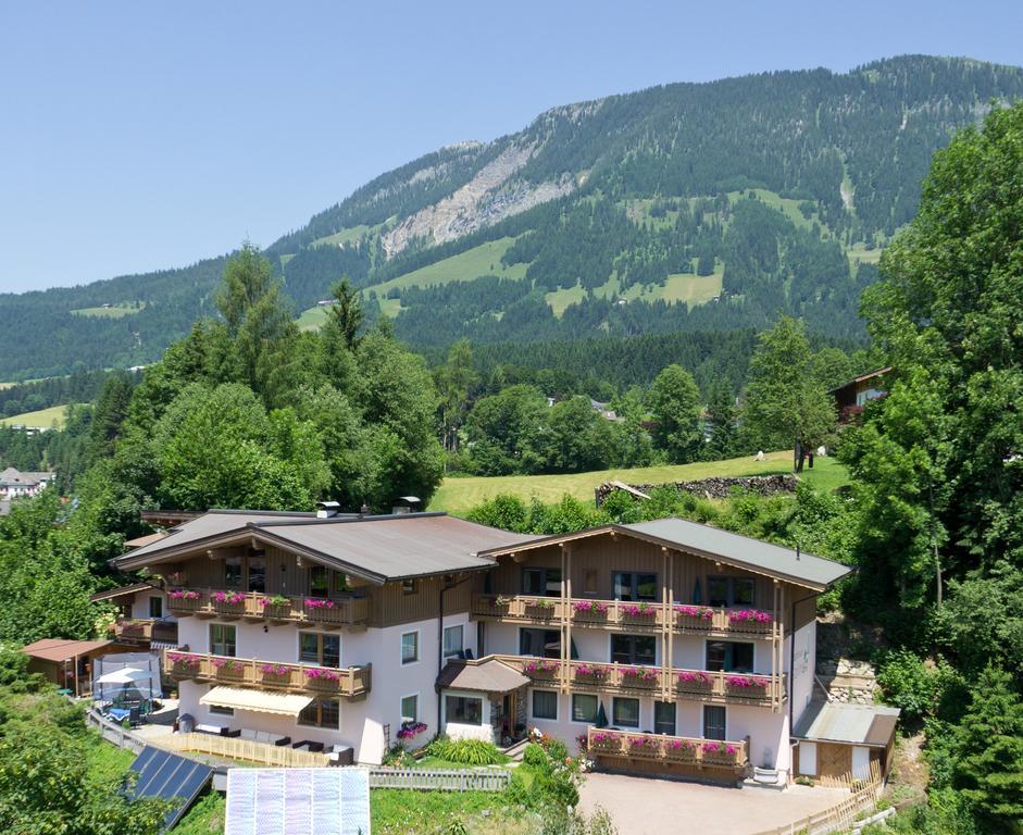 Gaestehaus Gollner Fieberbrunn Exteriör bild